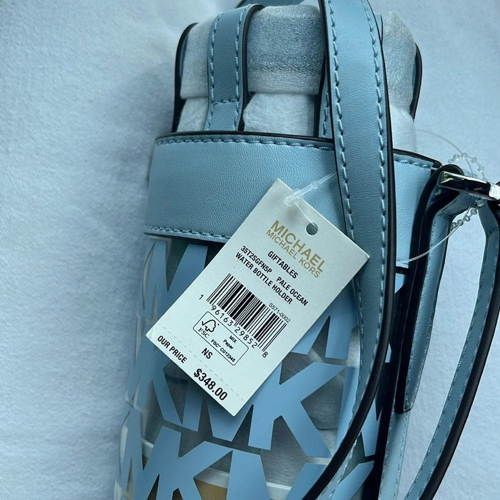 NWT  MICHAEL KORS PALE OCEAN BLUE WATER BOTTLE HOLDER Bag